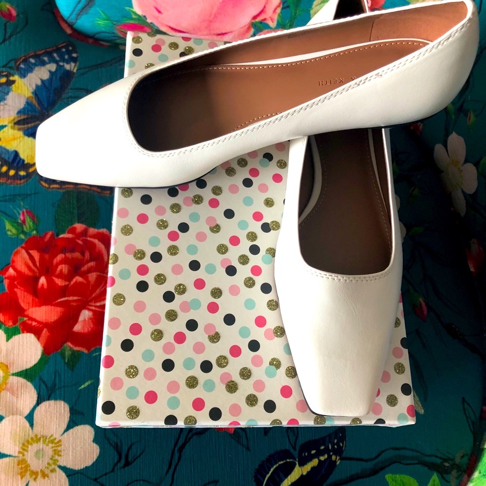 Charles & Keith square-toe flats